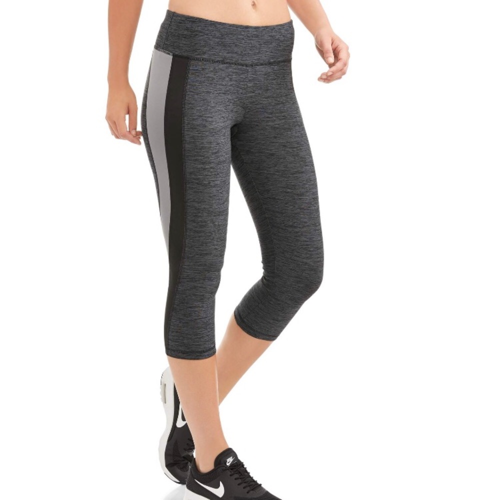 Athletic Works Women’s Active Color-blocked Fitness Capri Grey L (12-14) NWT